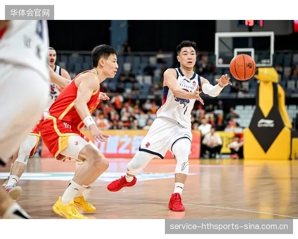 CBA球员在危险时刻完成关键救援，成就无可替代的英雄